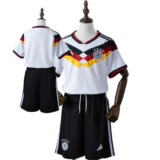 Conjunto Niño/a Alemania 2026 - Local