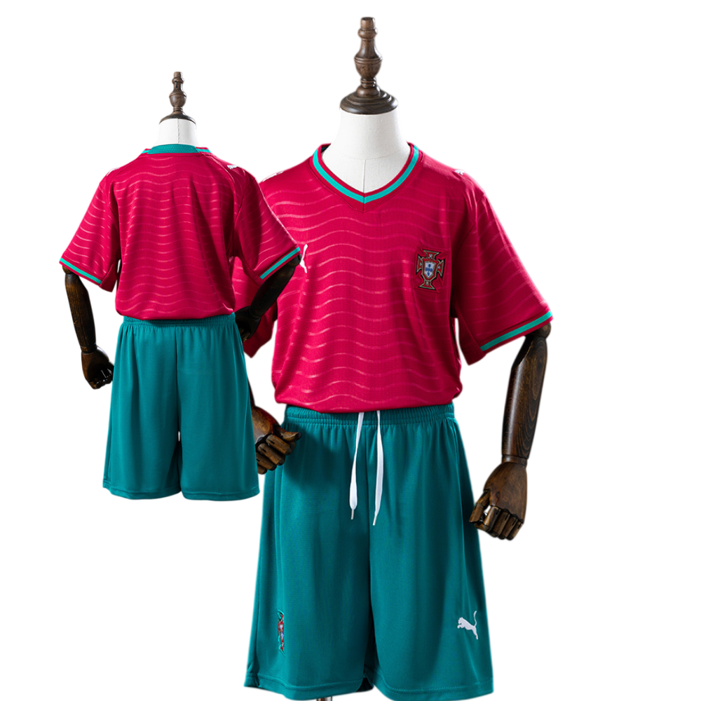 Conjunto Niño/a Portugal 2026 - Local