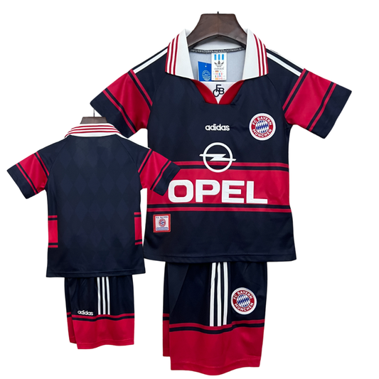 Conjunto Niño/a Bayern Munich 1997/1999 - Visitante