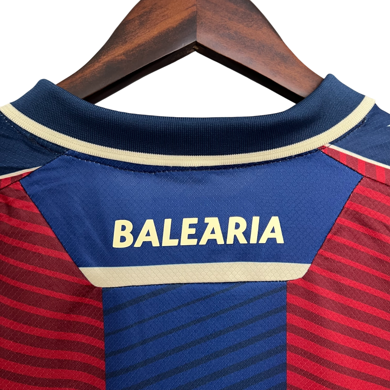 Camiseta Levante UD 2025/2026 - Local