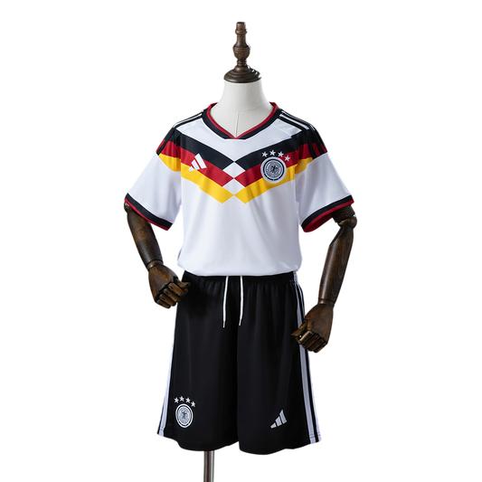 Conjunto Niño/a Alemania 2026 - Local